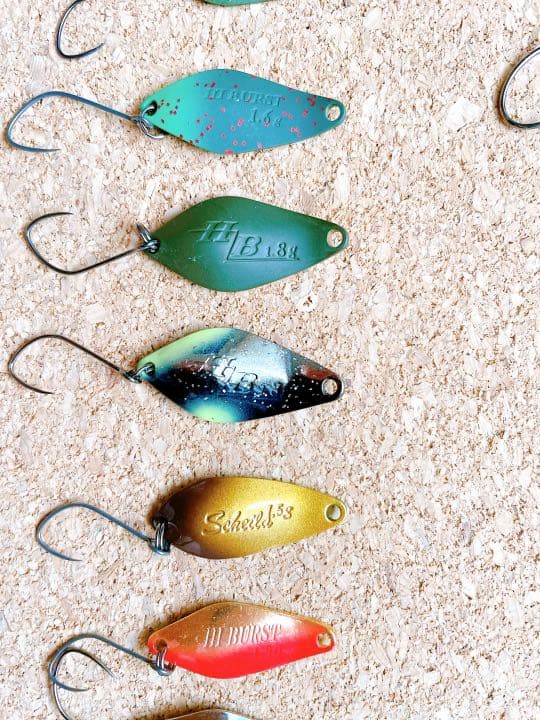 【美品】【値下げ】菅釣り　トラウトスプーンルアーセット26個