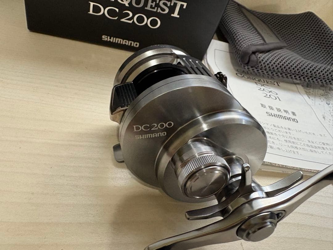 ★☆シマノ 19カルカッタ コンクエスト DC 200 美品