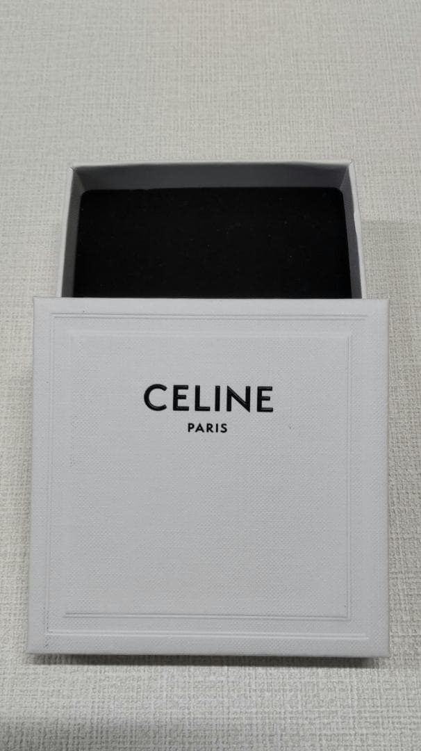 CELINE レザー ヘアピン