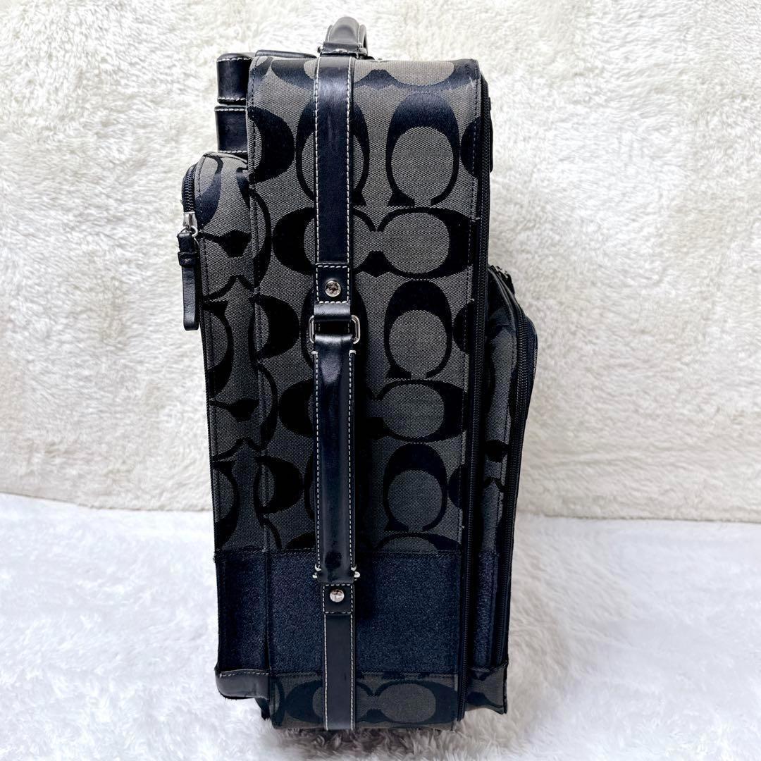 バッグ COACH Signature Carry On Luggage rare