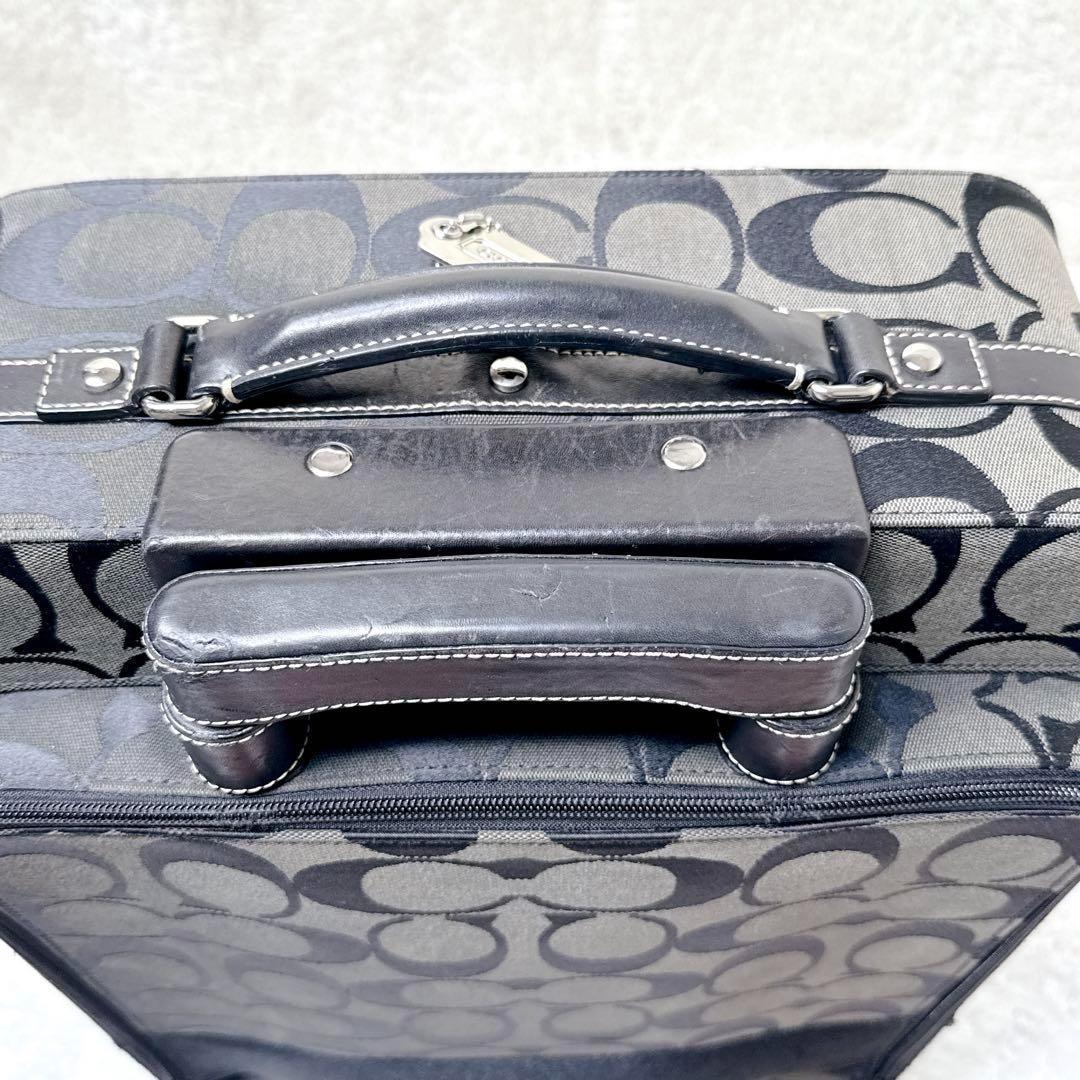 バッグ COACH Signature Carry On Luggage rare