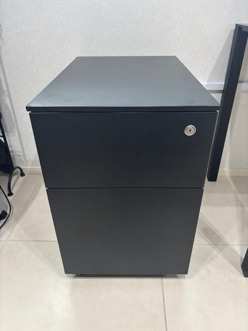 Cassina ixc カッシーナ エアフレーム ドロワー　デスクワゴン　黒