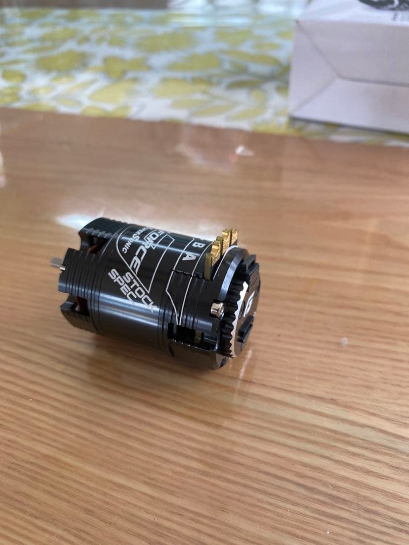 ホビーウイングアンプ 、G-Force モーター、KO製受信機•サーボ