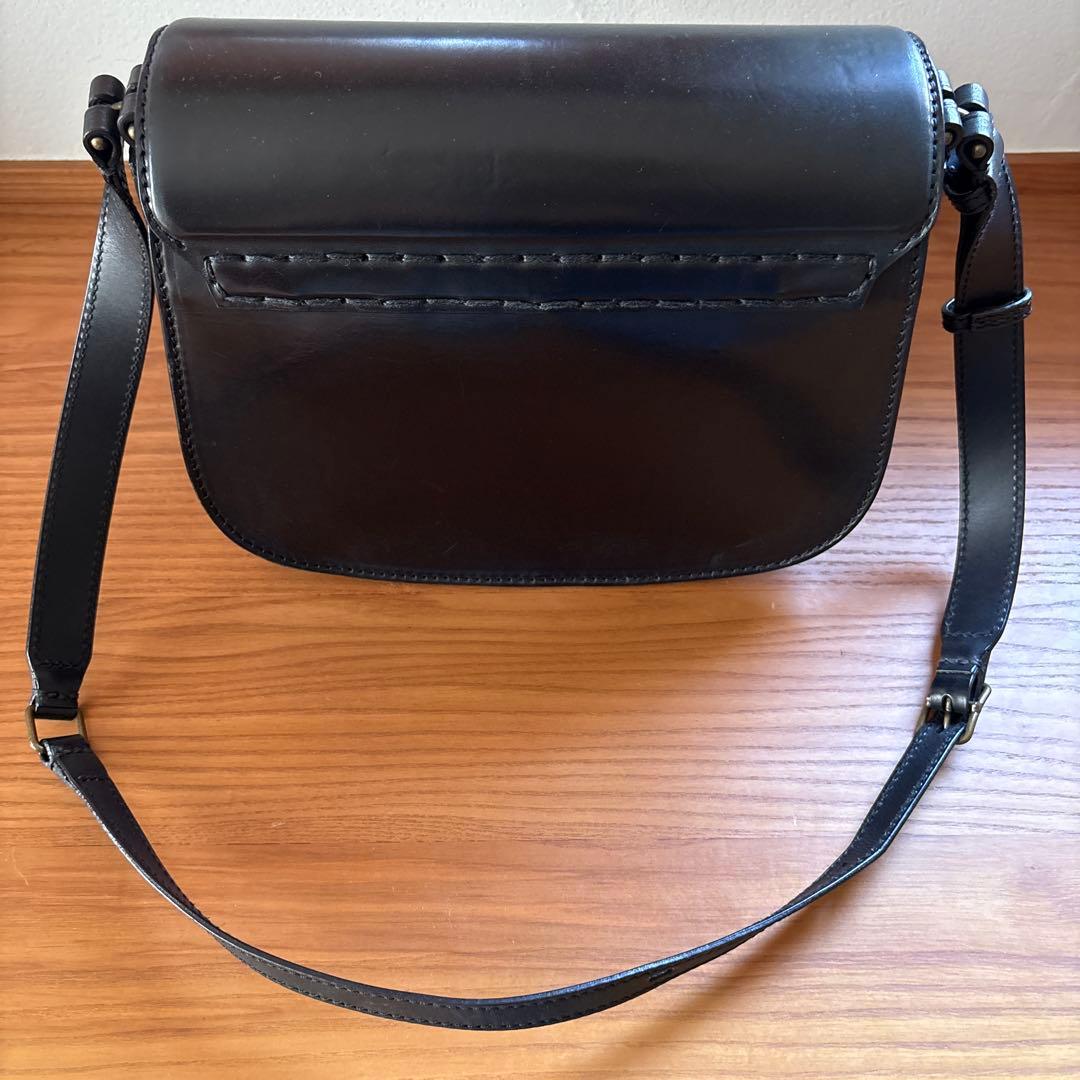 【美品】ebagos エバゴス　2way ショルダーバッグ　カーフレザー×紅藤