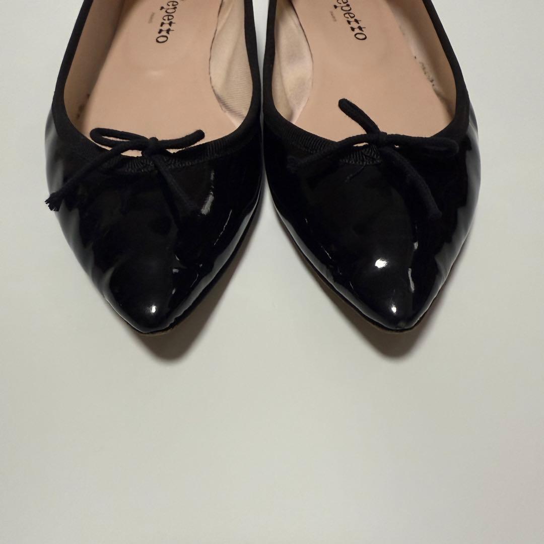 Repetto 黒 ポインテッドトゥ フラットシューズ