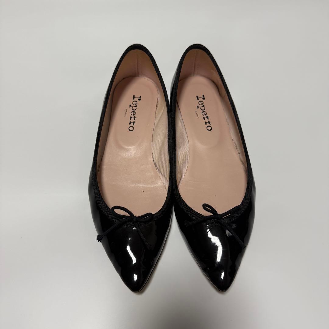Repetto 黒 ポインテッドトゥ フラットシューズ