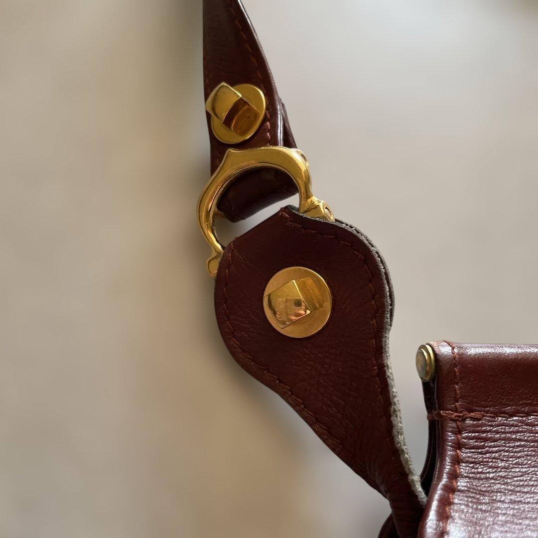 カルティエ　レザー ショルダーバッグ