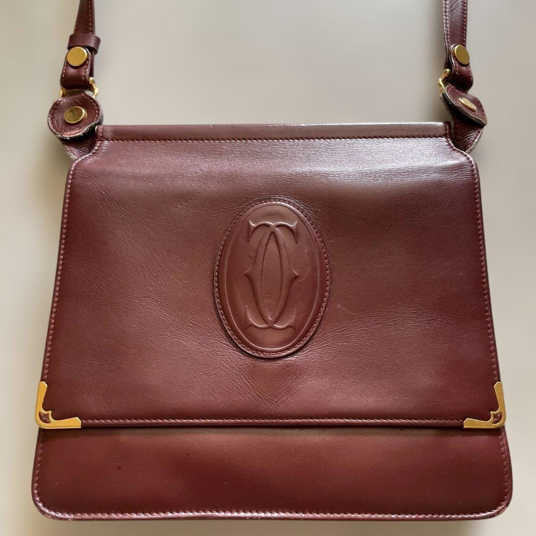 カルティエ　レザー ショルダーバッグ