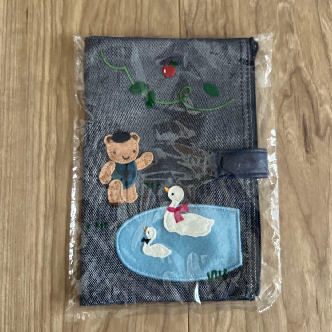 ファミリア マルチポーチ マルチケース 新品未使用