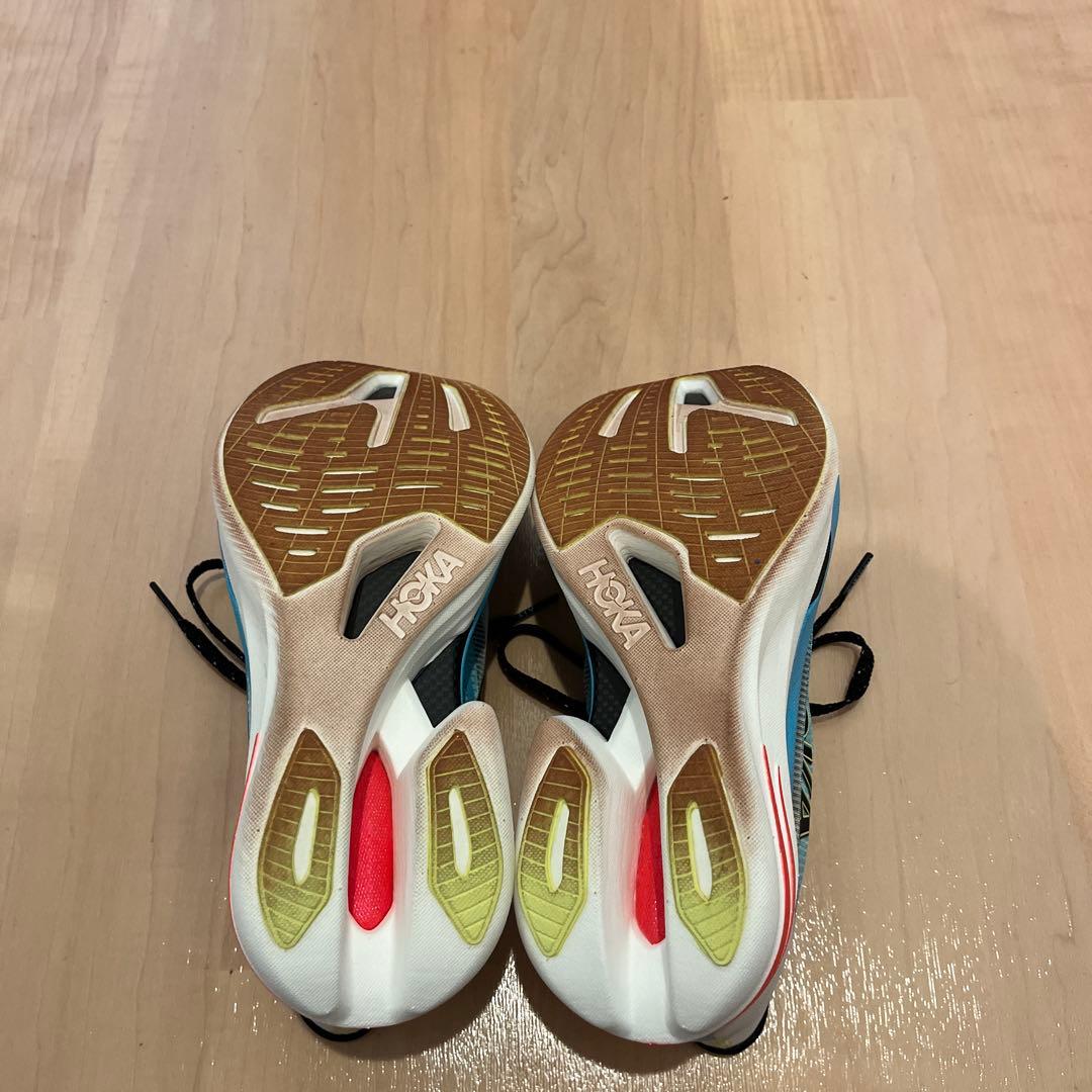 ホカ　CIELO X1 2.0 24.0cm