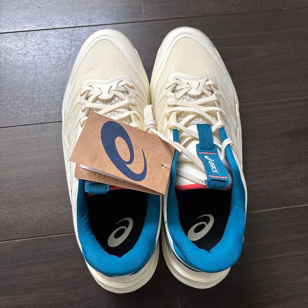 ASICS バスケットボールシューズ 新品タグ付き