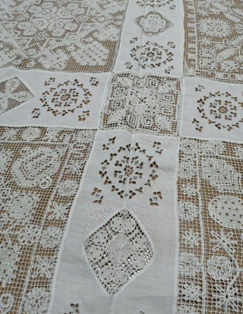アンティーク　フランス製　ホワイトレース テーブルクロス