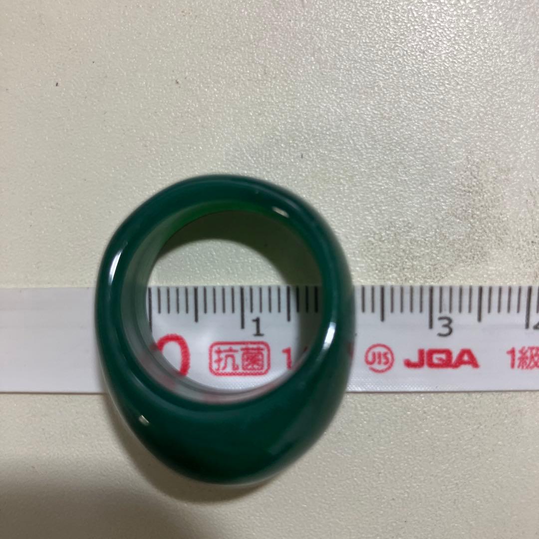 翡翠のバングルセット　ブレス3個　指輪1個