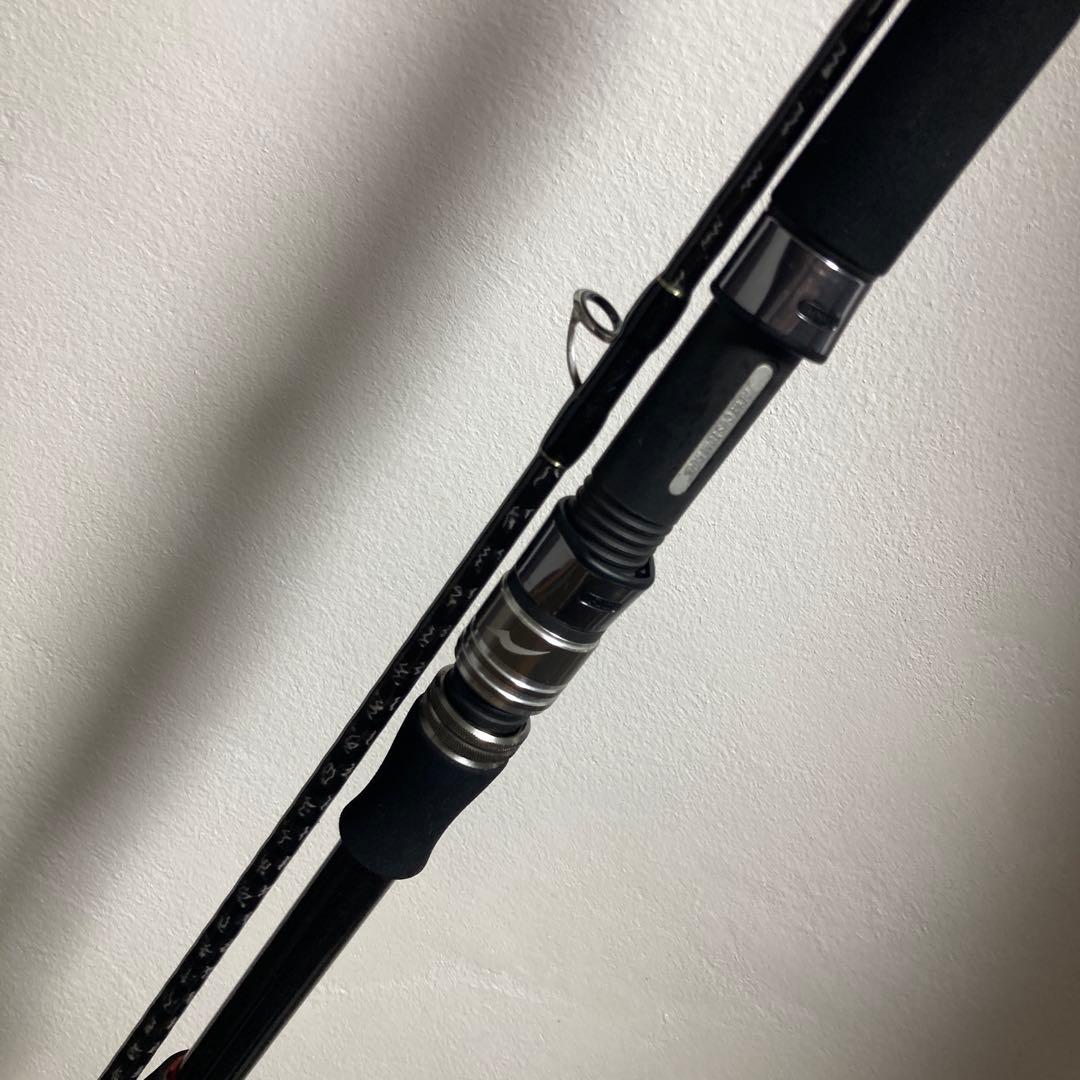 Foolin' BLACK LINE BFX97M ショアジギングロッドとケース