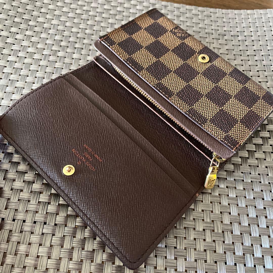 財布　ルイヴィトンダミエ