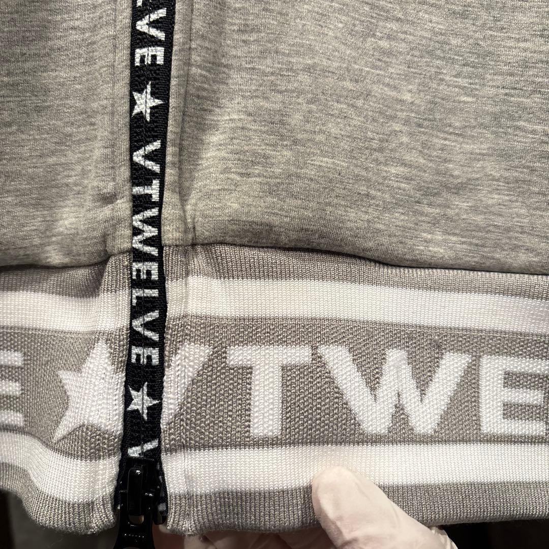 マサです。v12ライトグレーセットアップ　サイズXXL