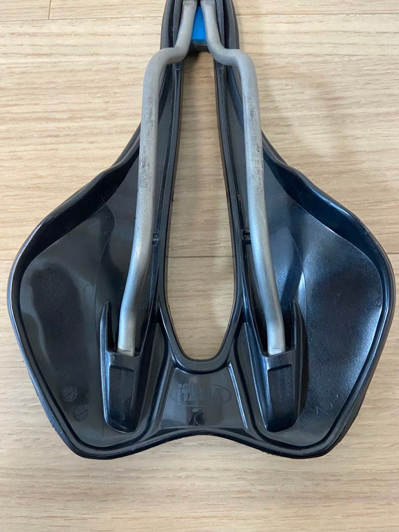 SELLE ITALIA セライタリア MAX SLR BOOST GEL