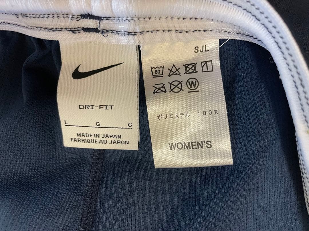 ナイキ　ハーフパンツ　Lサイズ　68
