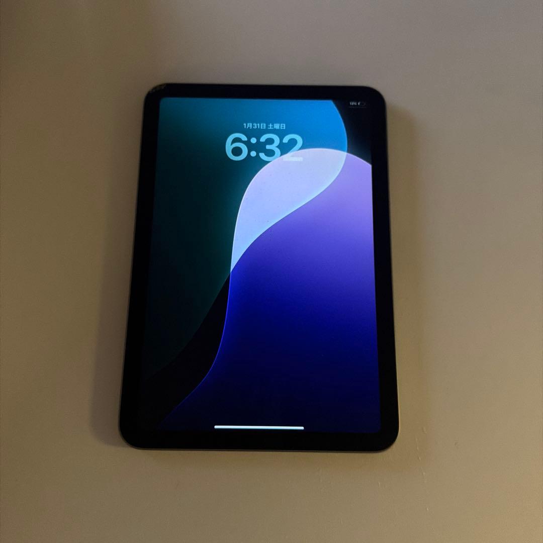 Apple iPad mini グレー 7.9インチ　A17pro