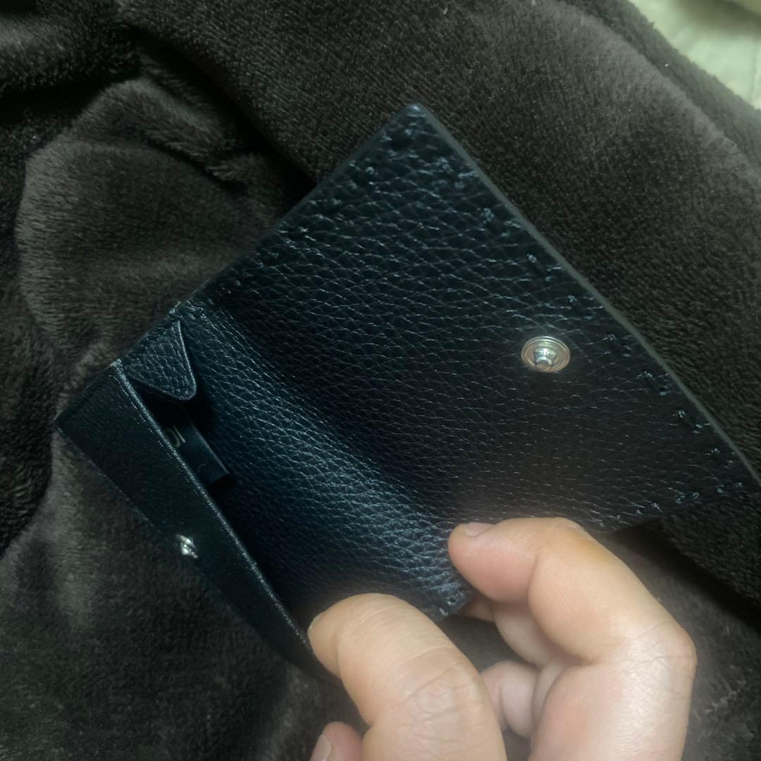 FENDI セレリア 三つ折り財布　小銭入れつき