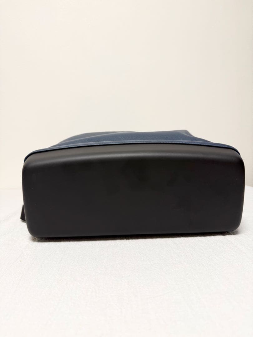 未使用品 モレスキン バックパック ビジネスリュック ブルー A4 レザー