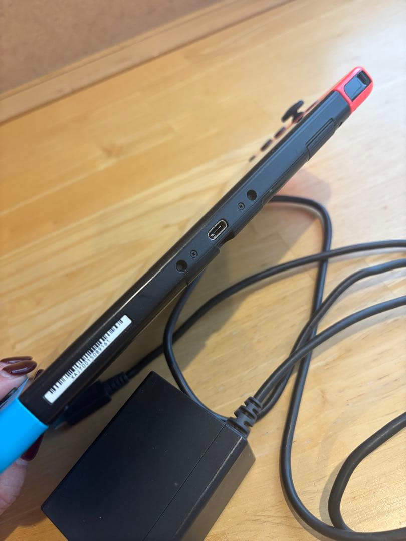 Nintendo Switch 青/赤