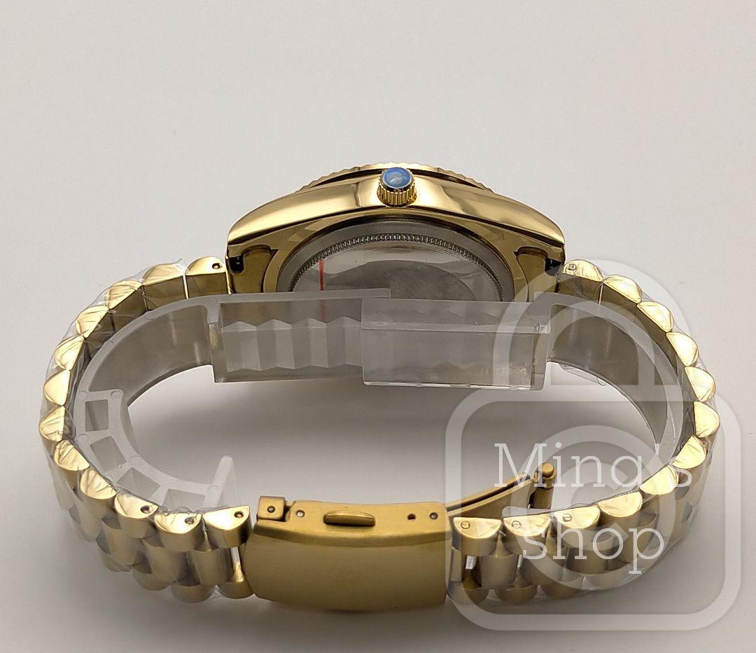 専用ご予約品【ディープブラウン文字盤/新品】デイデイト機能 10P