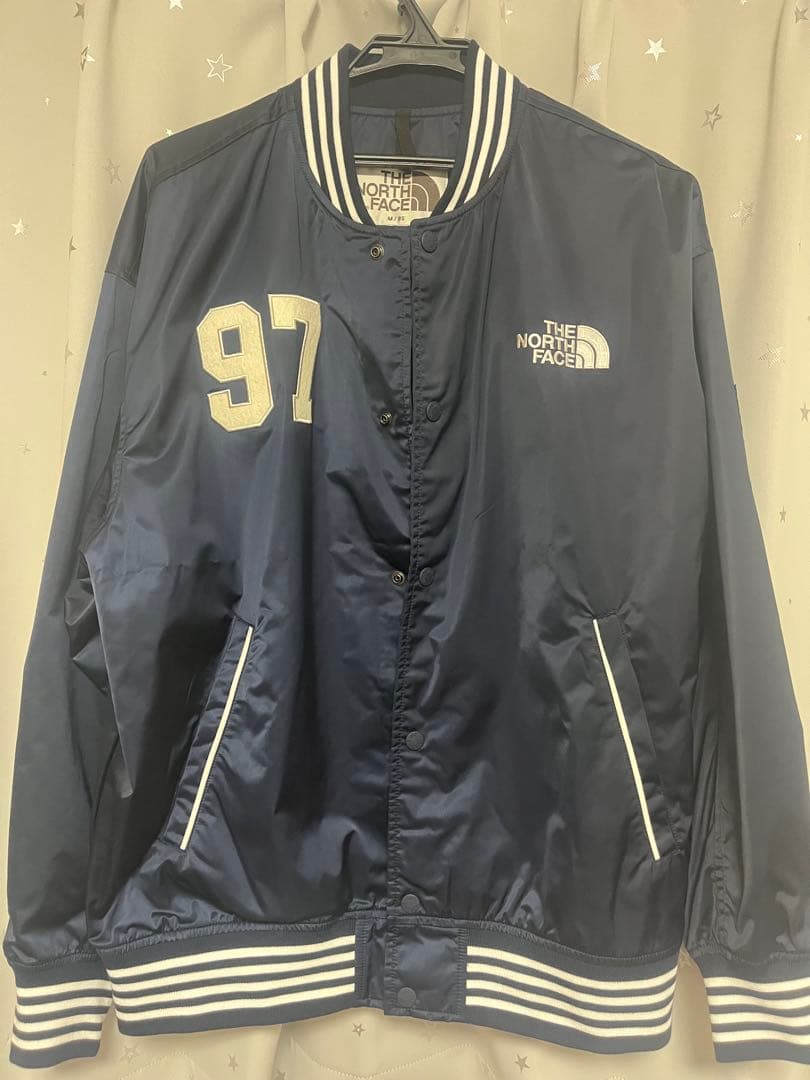 新品未使用　韓国正規品　ノースフェイス　スポーティー　ボンバー ジャケット　M