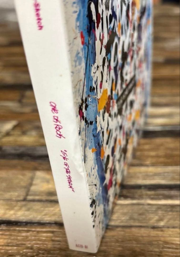 【激レア】ワンオク初回限定版CD＆即完売会場限定CD\"skyfall“