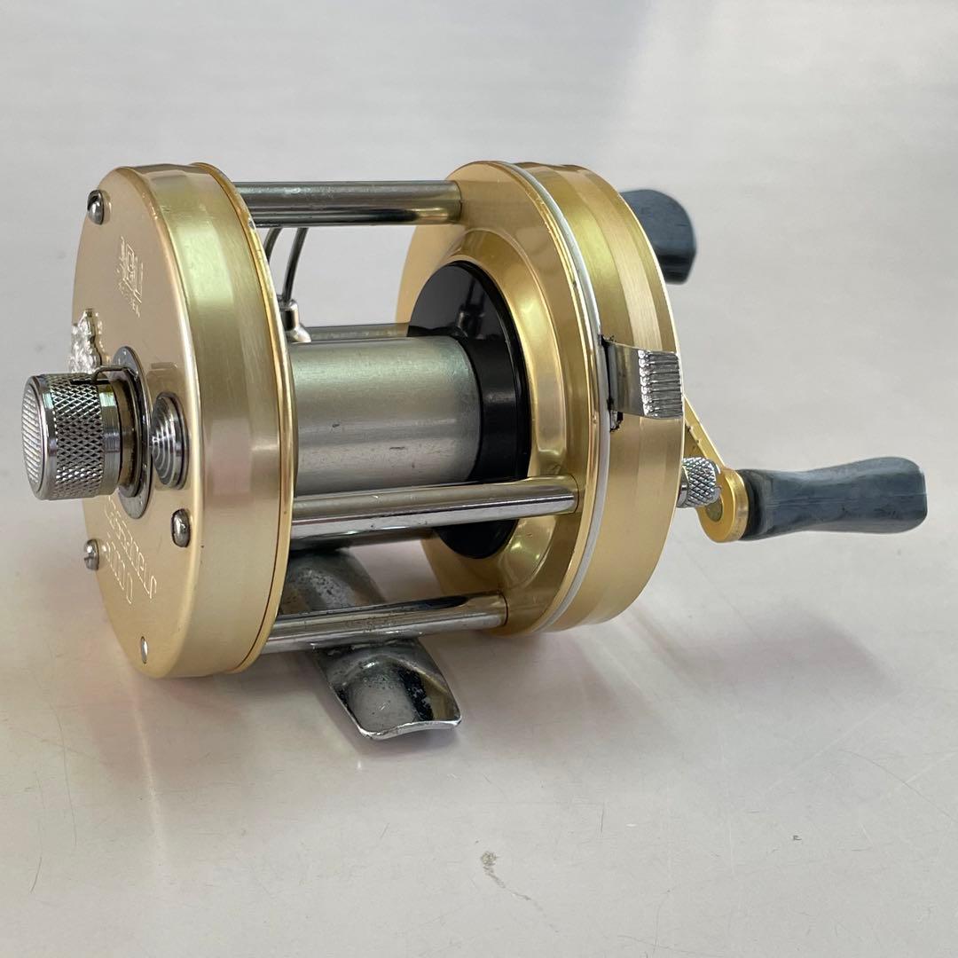 74年 ABU AMBASSADEUR 5000D シャンパン #741100