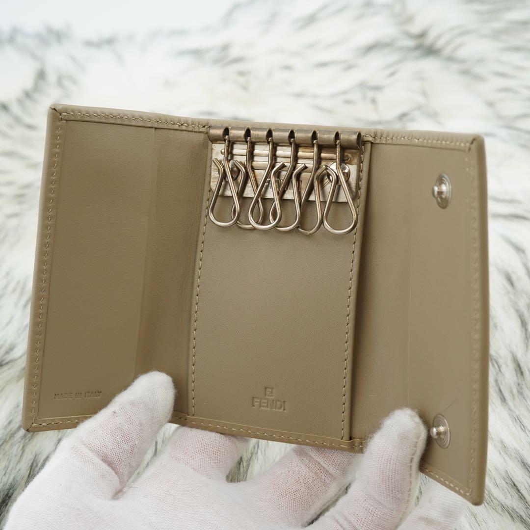 未使用品　箱付き　FENDI フェンディ　キーケース　ズッカ柄　ズッキーノ