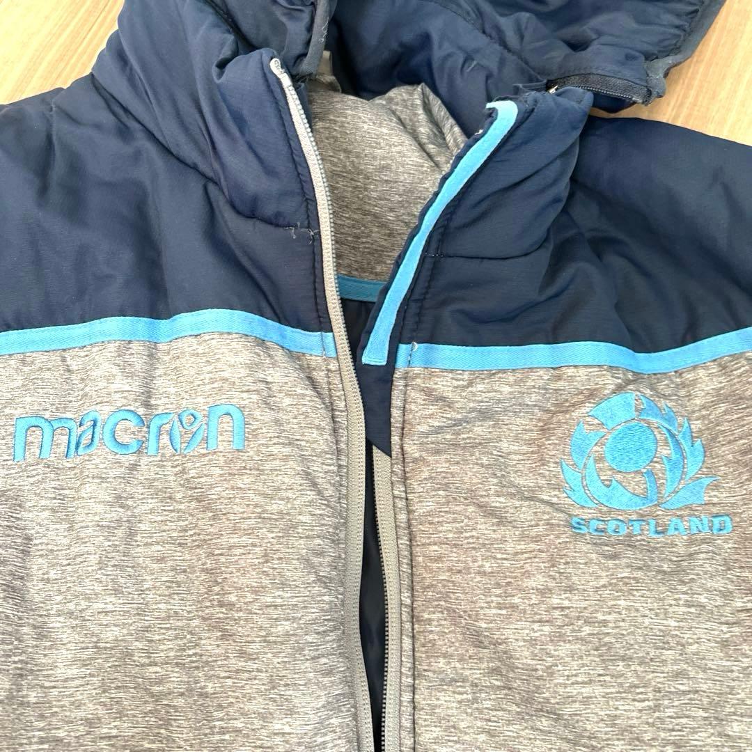 【個人輸入品】ダウンジャケット マクロン スコットランド 代表モデル