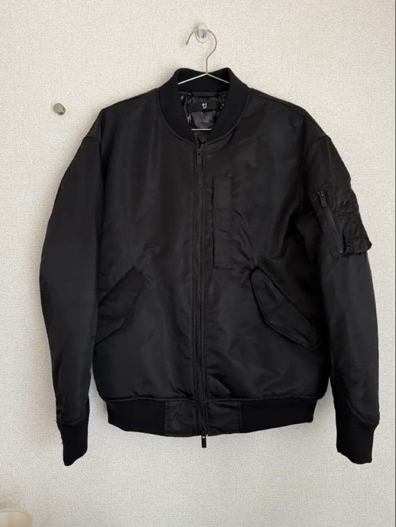 ユニクロ+J ハイブリッドダウンオーバーサイズMA-1 ''Mサイズ''