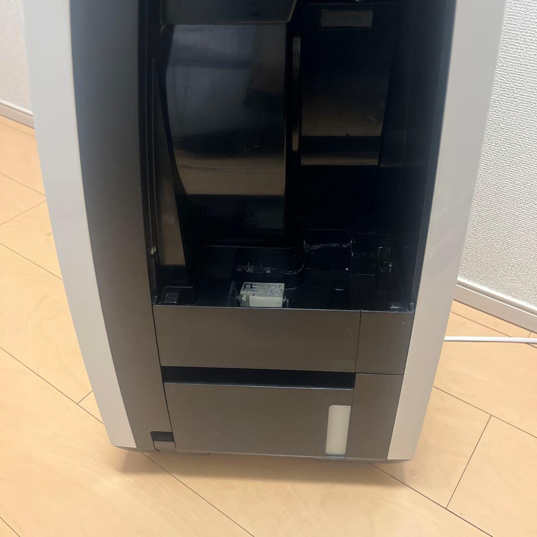 SHARP 除加湿空気清浄機 KC-GD70-W