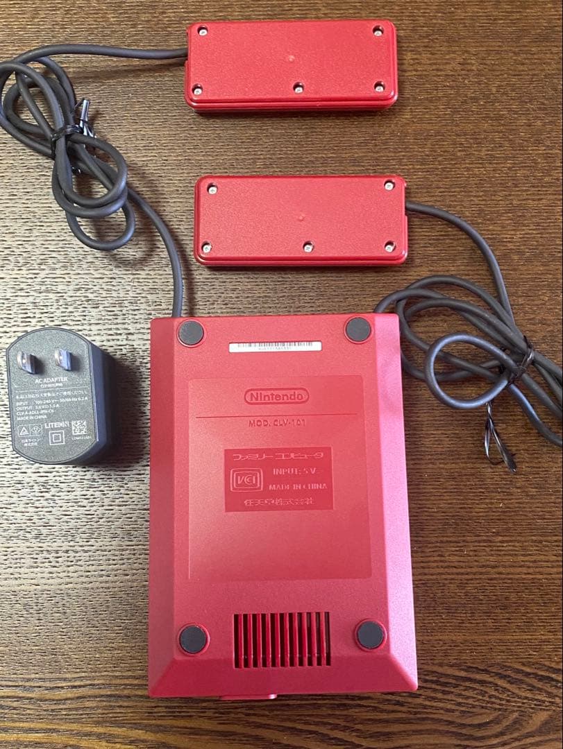 Nintendo ニンテンドークラシックミニ ファミリーコンピュータ 美品