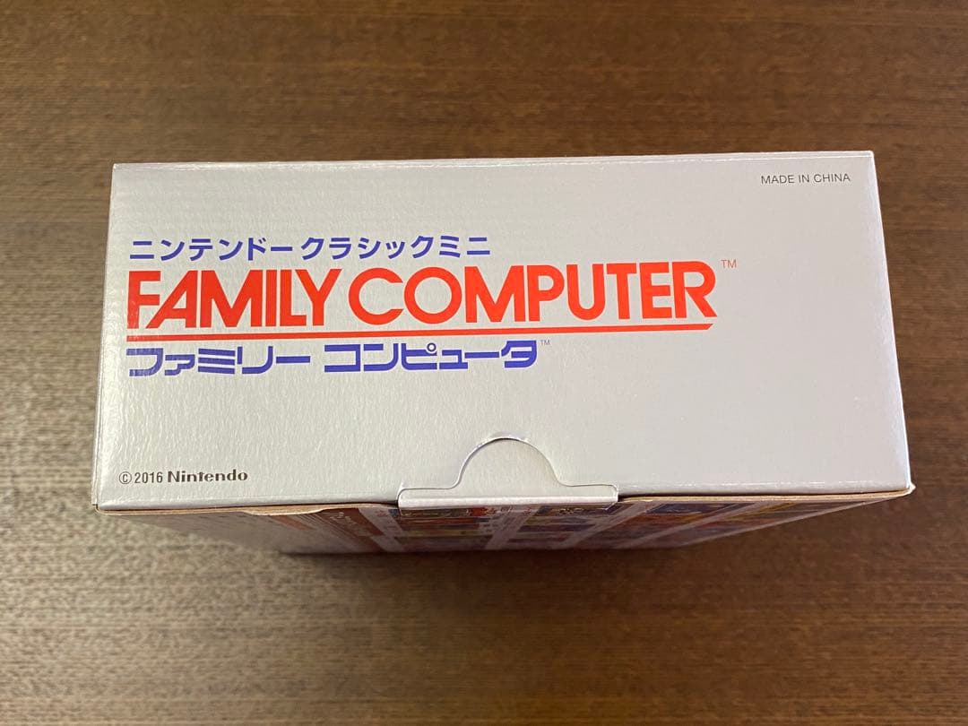 Nintendo ニンテンドークラシックミニ ファミリーコンピュータ 美品