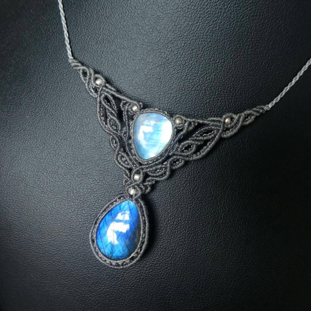 ラブラドライト・ムーンストーンのマクラメネックレス