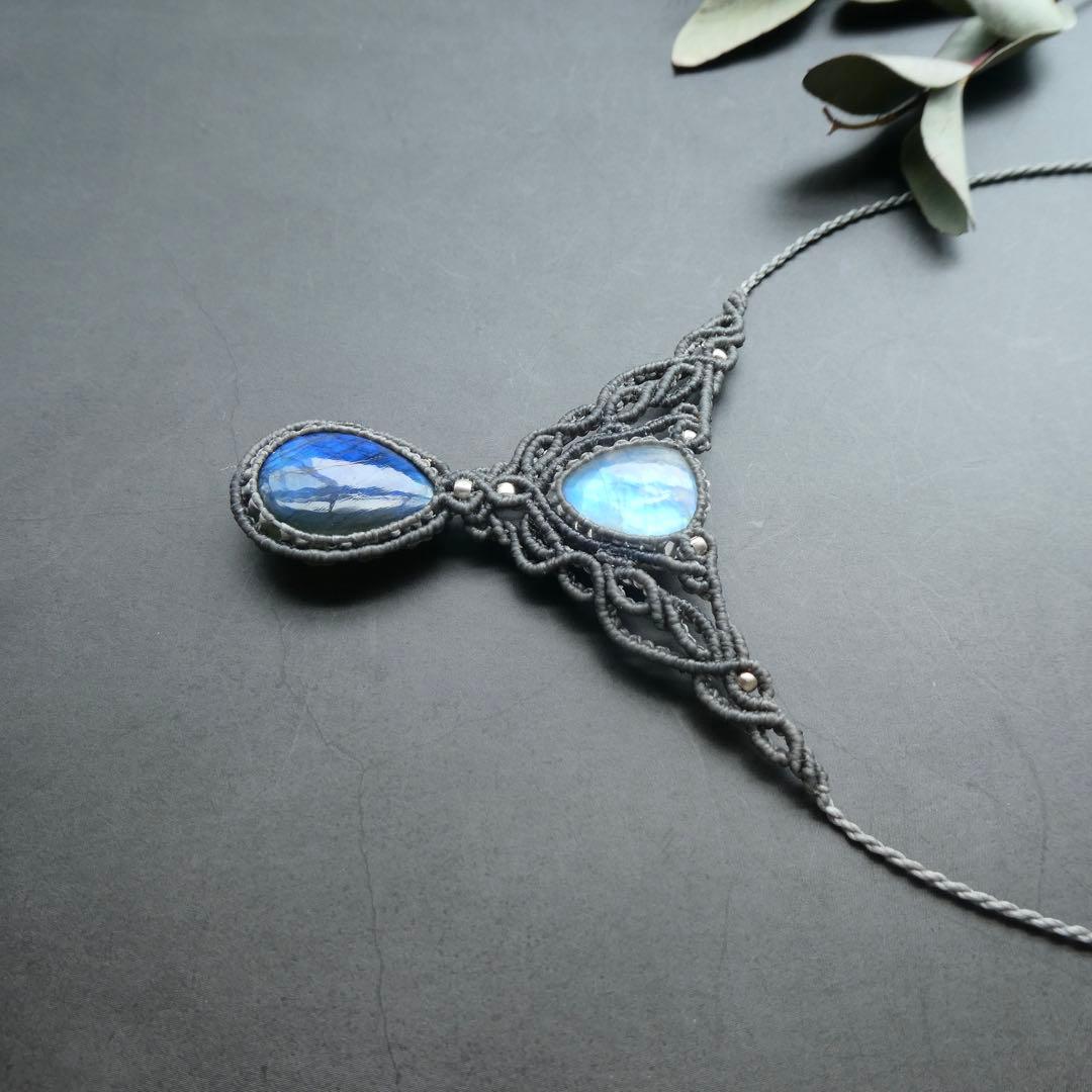 ラブラドライト・ムーンストーンのマクラメネックレス