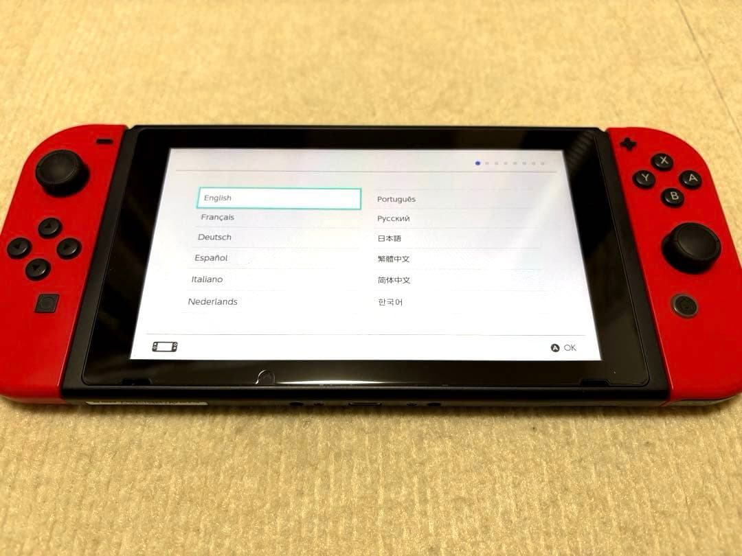Nintendo Switch 本体 キャリングケース付き