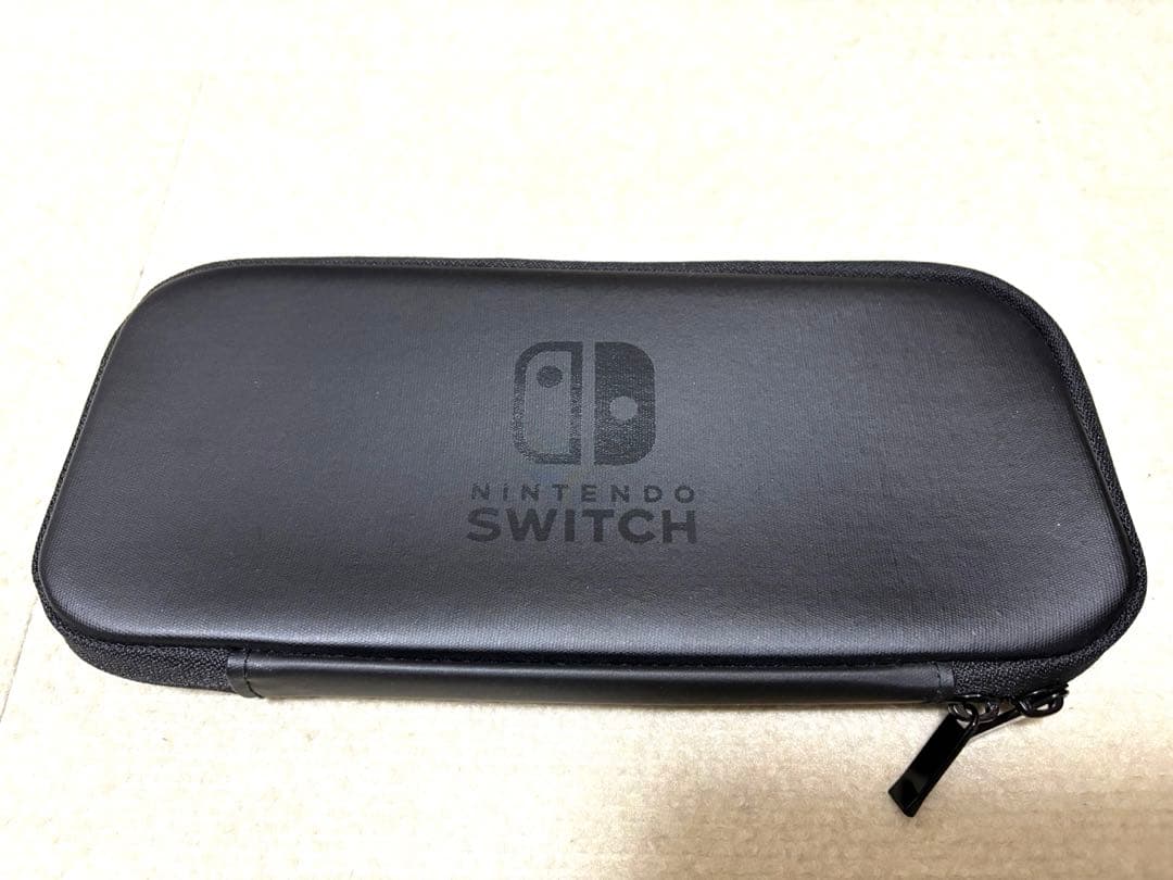 Nintendo Switch 本体 キャリングケース付き