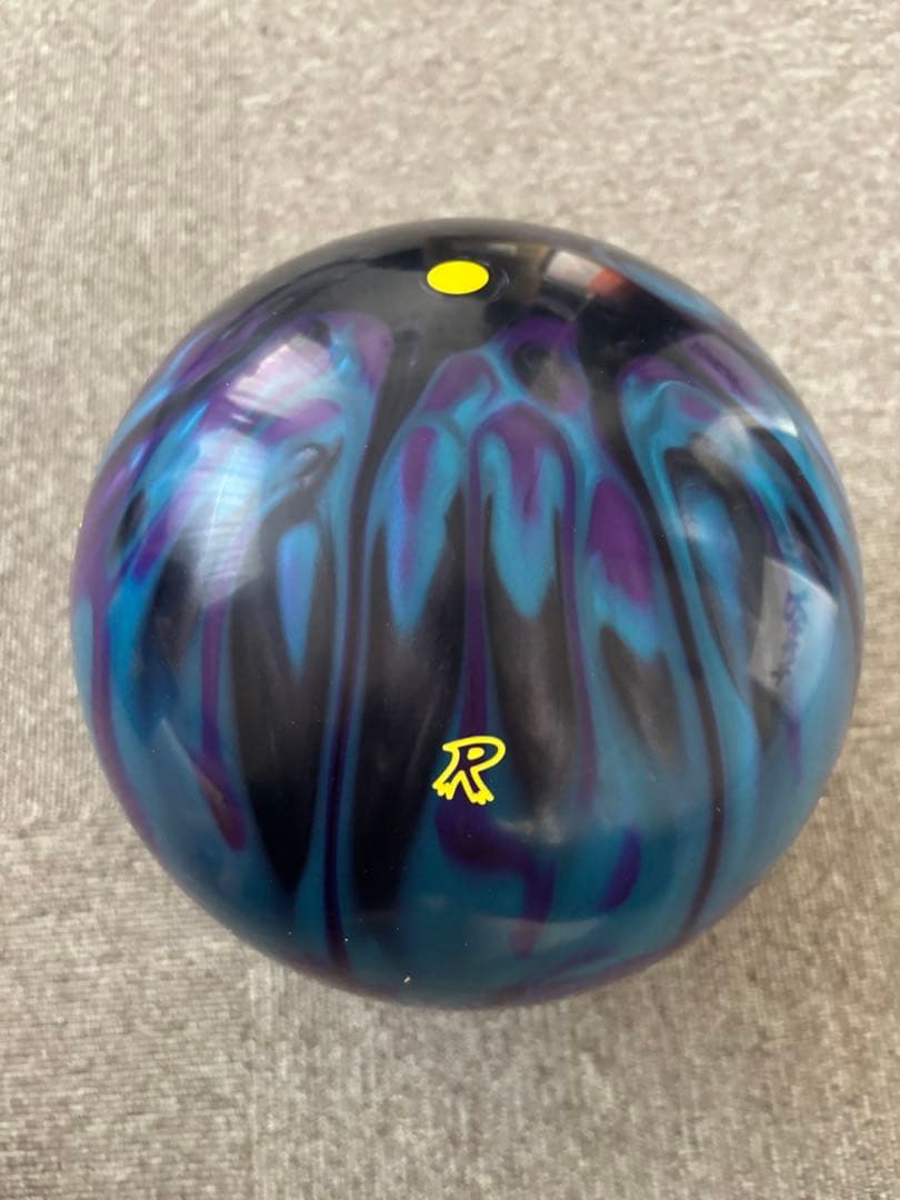 新品 15ポンド NO DOUBT ノーダウト ラディカル ボウリング 1