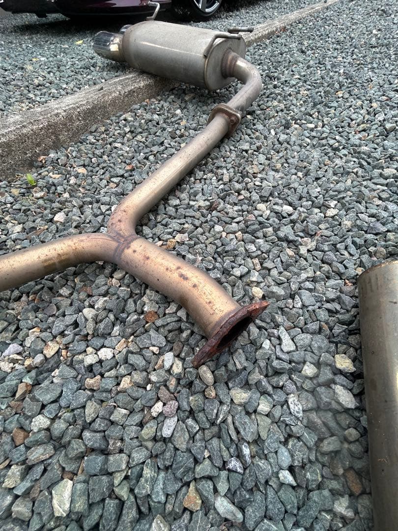 RB3 オデッセイ☆アブソルート用ノブレッセ 4本出しマフラー　中古