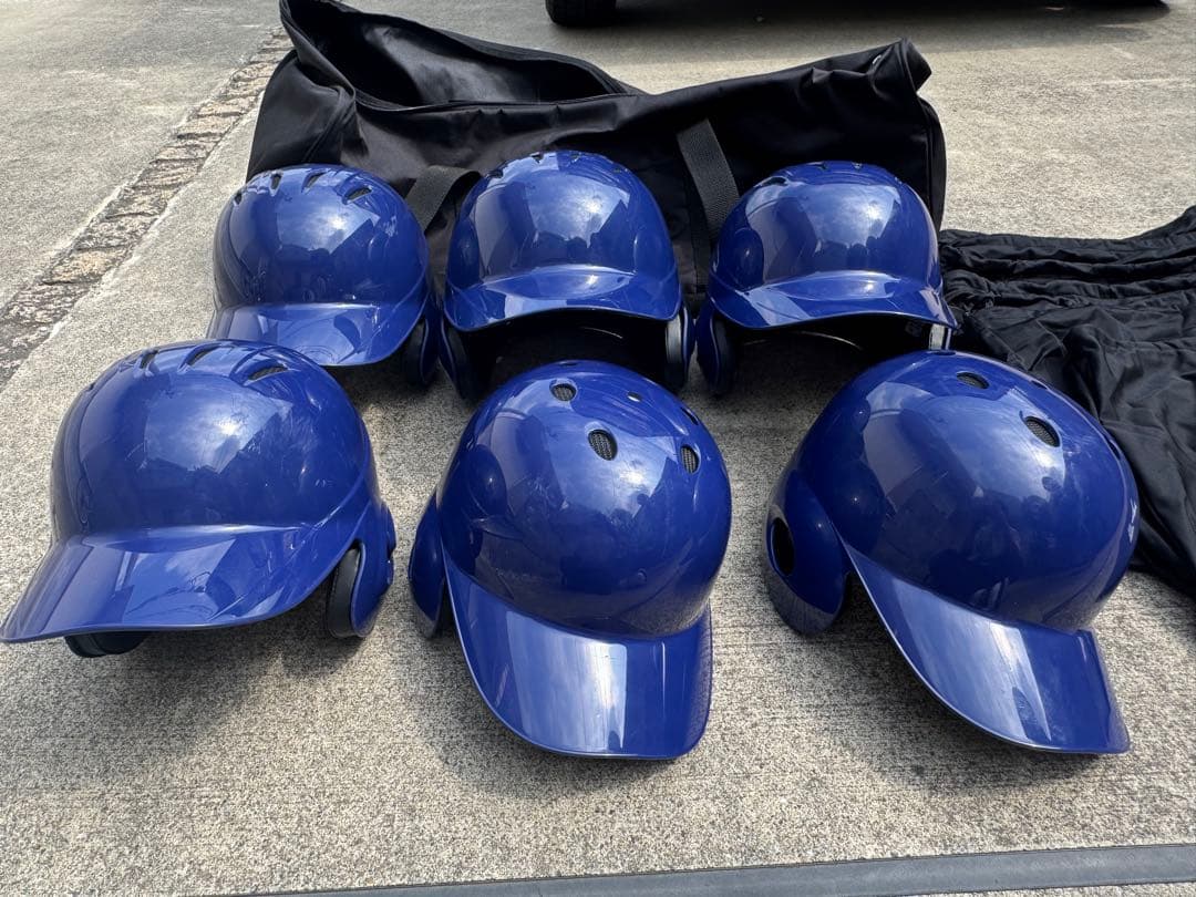 ミズノ　軟式用ヘルメット 6個とキャリーバックセット