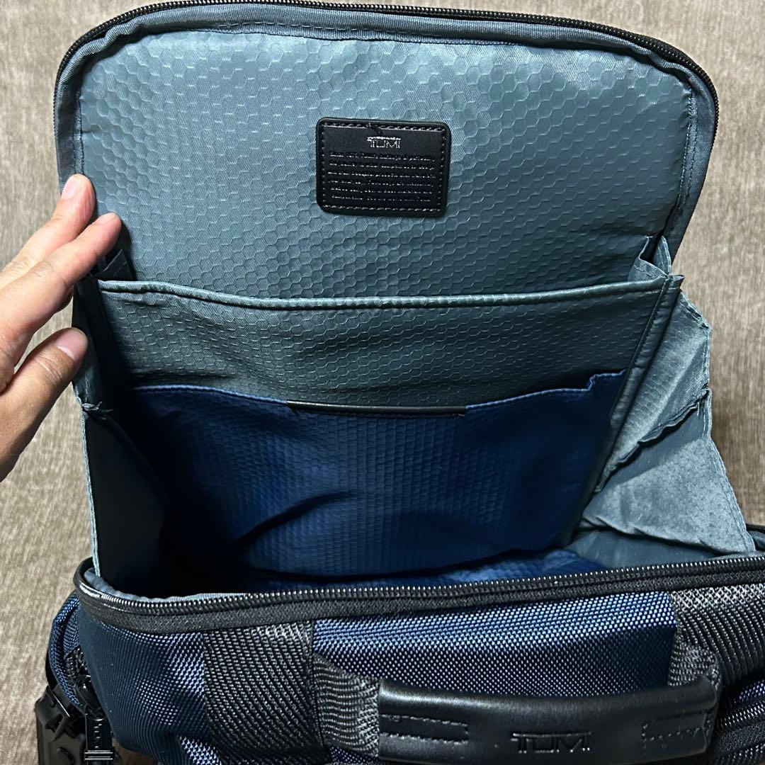 未使用　タグ付き　TUMI ALPHA3 リュック　PC A4サイズ 収納可能