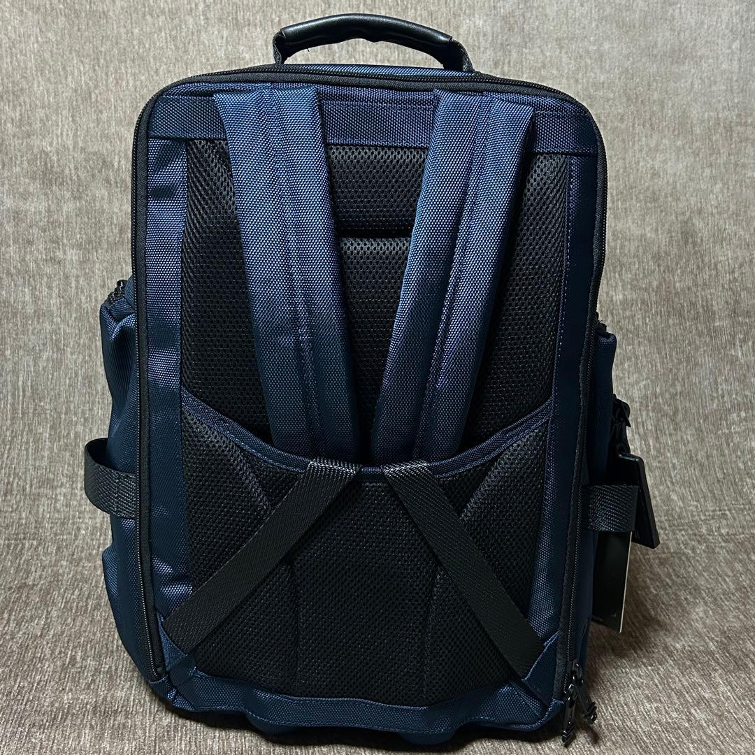 未使用　タグ付き　TUMI ALPHA3 リュック　PC A4サイズ 収納可能