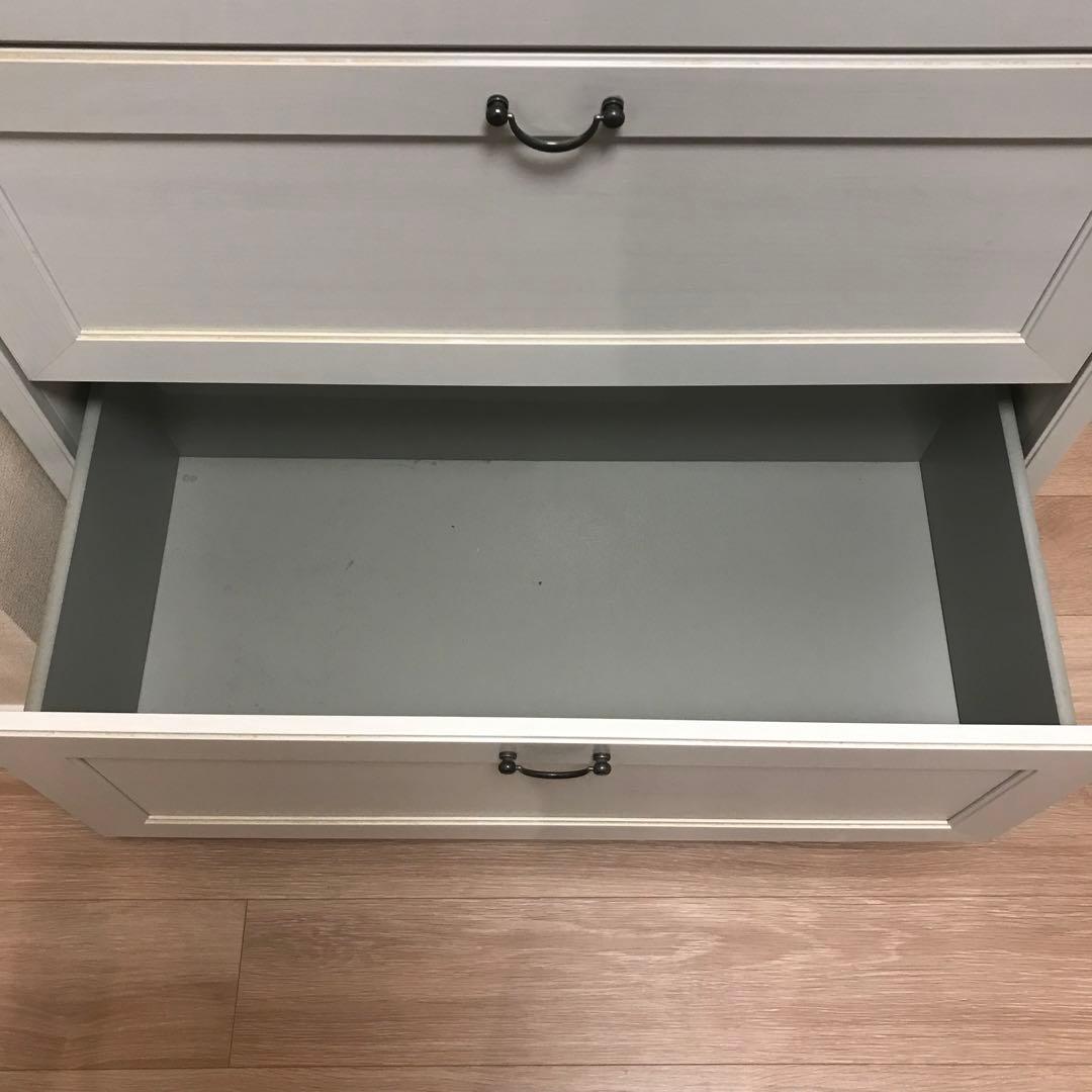 ミ・・・ミ　　IKEA チェスト　洋服タンス３段式