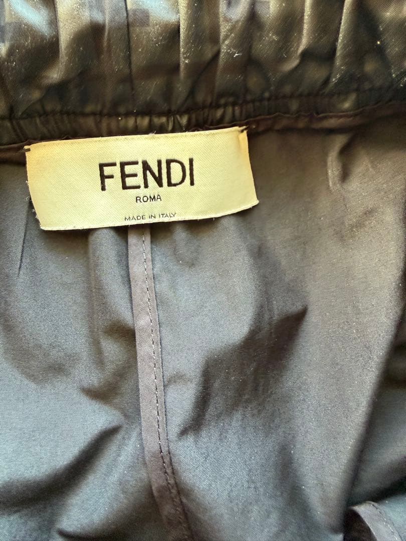 フェンディズボン