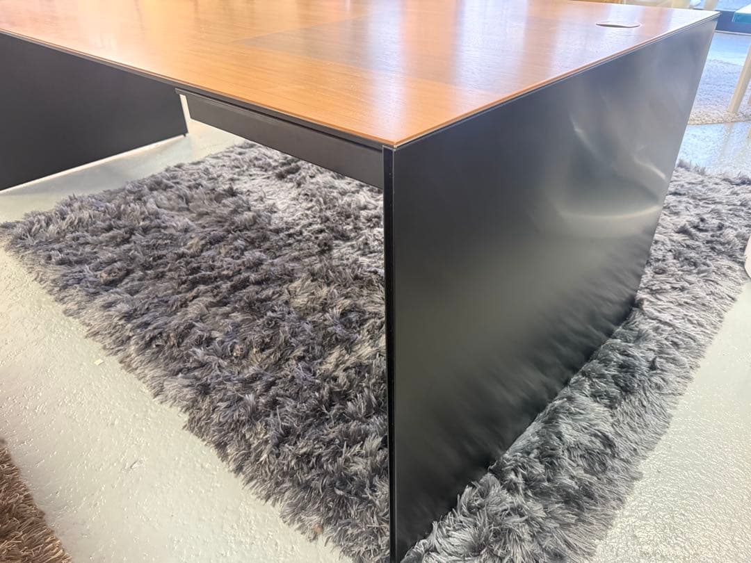 カッシーナ　デスク　w220cm