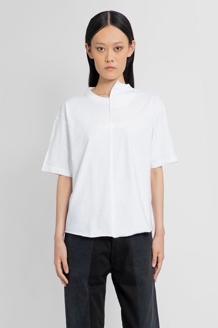 Hodakova hodakova asymmetric split tシャツ