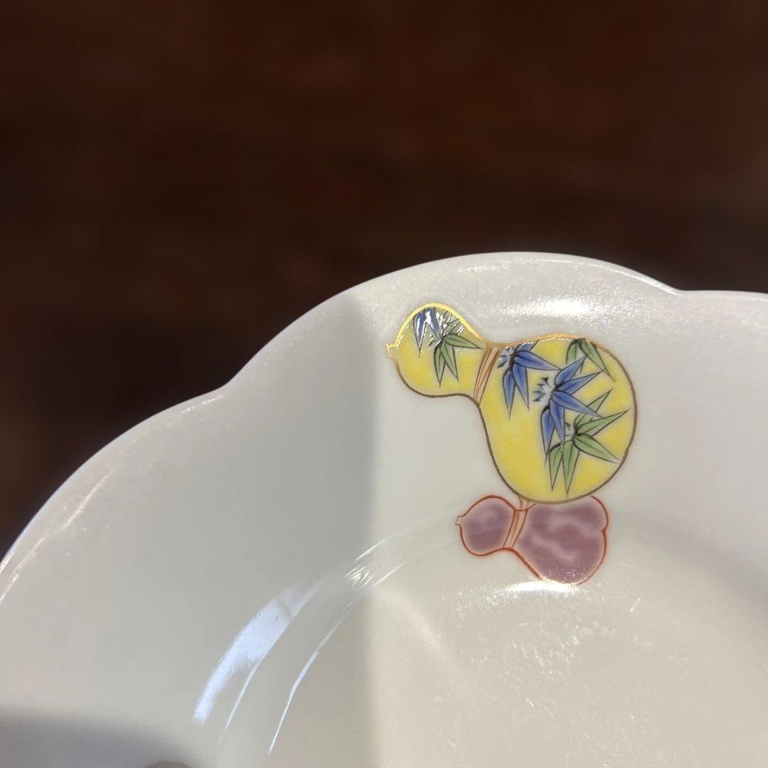 みずいろ　深川製磁　アントルテ　紅白梅皿　花ひょうたん菊割小皿二枚四点